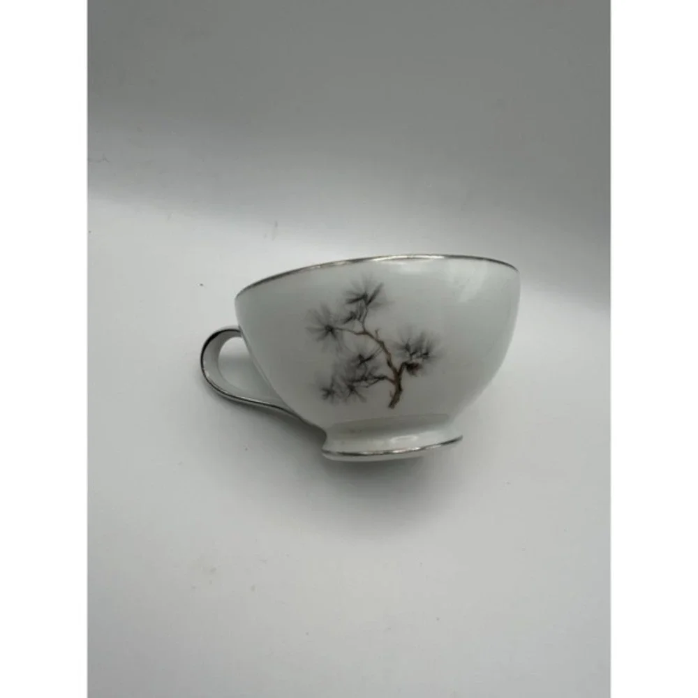 Vintage Norcrest Fine‎ China Autumn Breeze Teacup